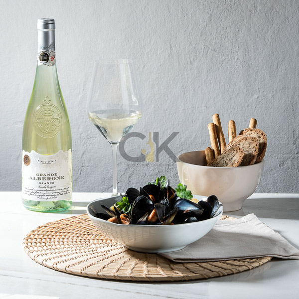 Grande Alberone Bianco rất hợp cho các món hải sản và thịt trắng