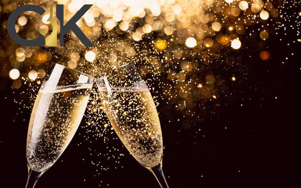 Champagne thường được dùng cho các dịp đặc biệt
