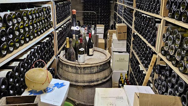Hầm tích trữ của tên trộm rượu vang