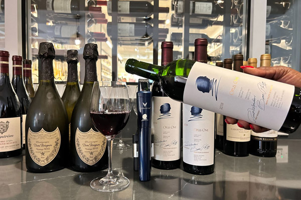 Những chai fine wine nổi tiếng thế giới như Dom Perignon và Opus One